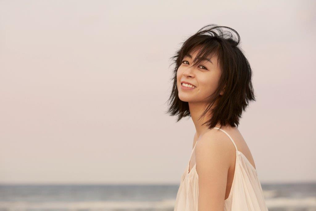 Hikaru Utada HATSUKOI Artist Photo