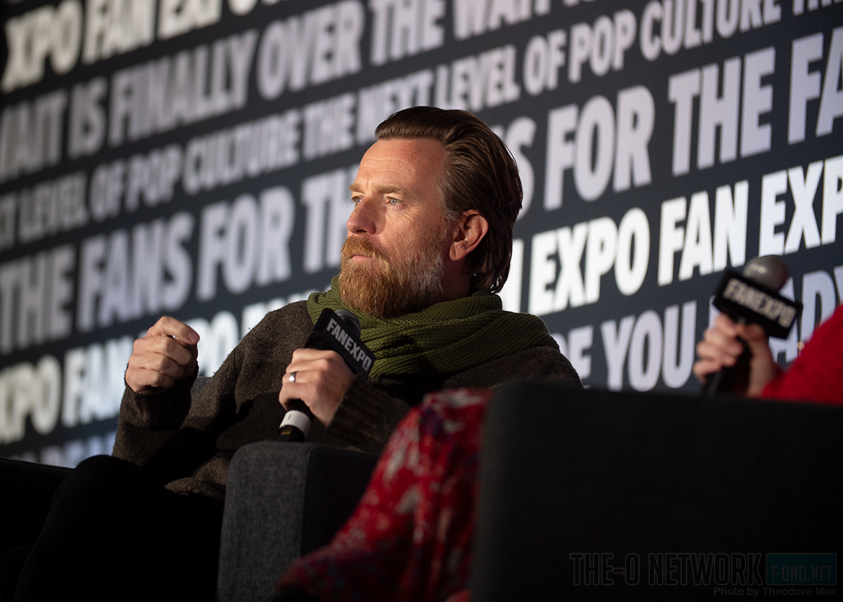 Actor Ewan McGregor on main stage at Fan Expo SF 2023