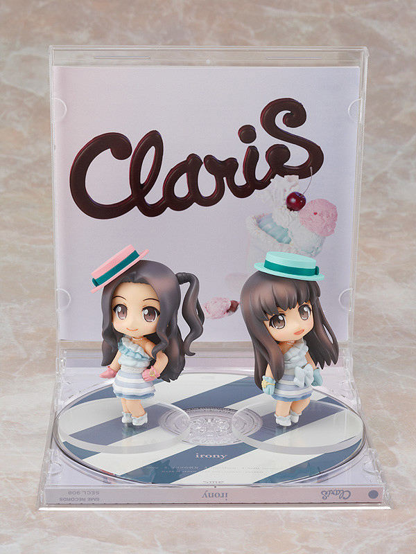 nendo claris 4